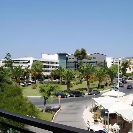 Marita's - Dikastirion Apartament Chania (Crete)