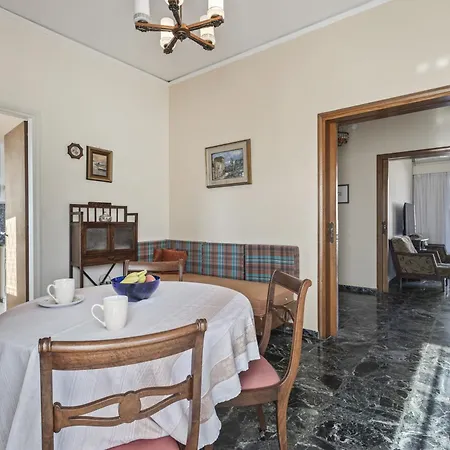 Daire Marita's - Dikastirion