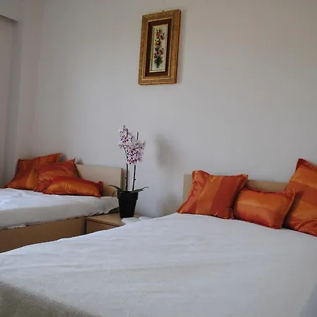 Marita's - Dikastirion