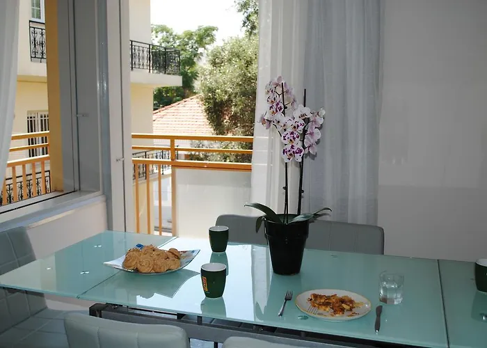 Marita's - Dikastirion * ハニア