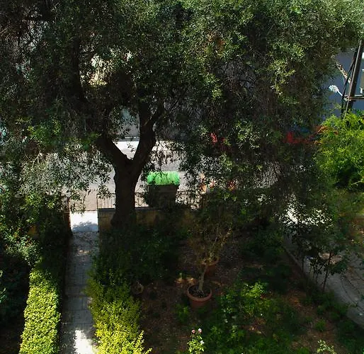 Marita's - Dikastirion * ハニア